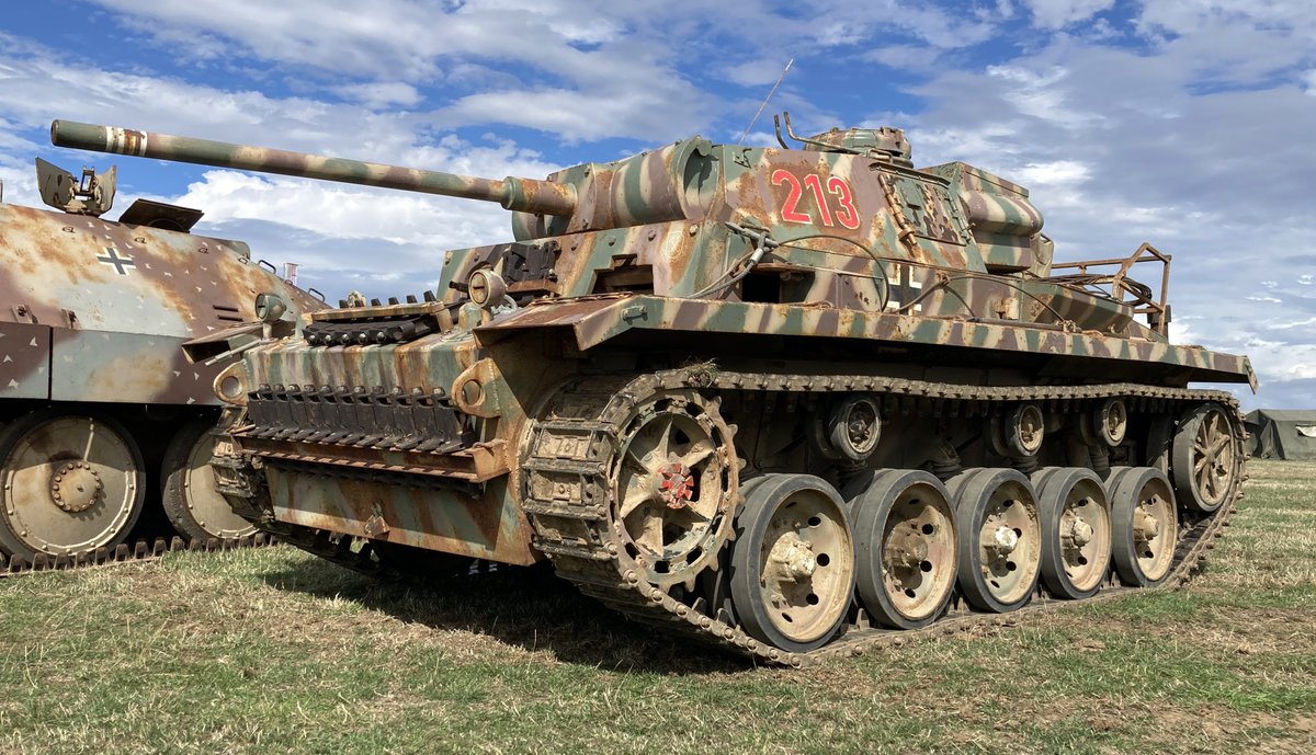 PhilLoder's tweet photo. Tuesday Tank: more tanks from the recent We Have Ways Fest - Valentine DD, Charioteer, Pz III replica (based on FV432) and Sherman. #WW2 @Burntime0101 @milmodelscene @USAS_WW1 @agbdrilling #WHWF6 #WHWF2026 #TankTuesday @WeHaveWaysPod https://t.co/5PVhRpQAdS