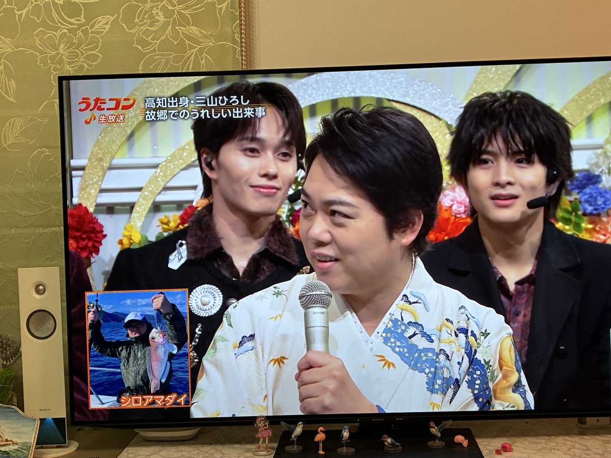 GlassP_URARA's tweet photo. 三山ひろし さん、撮り鉄📷
は知ってたけど、釣り🎣も！
多趣味なんだなぁ🫶けん玉も https://t.co/l3AObmvROm