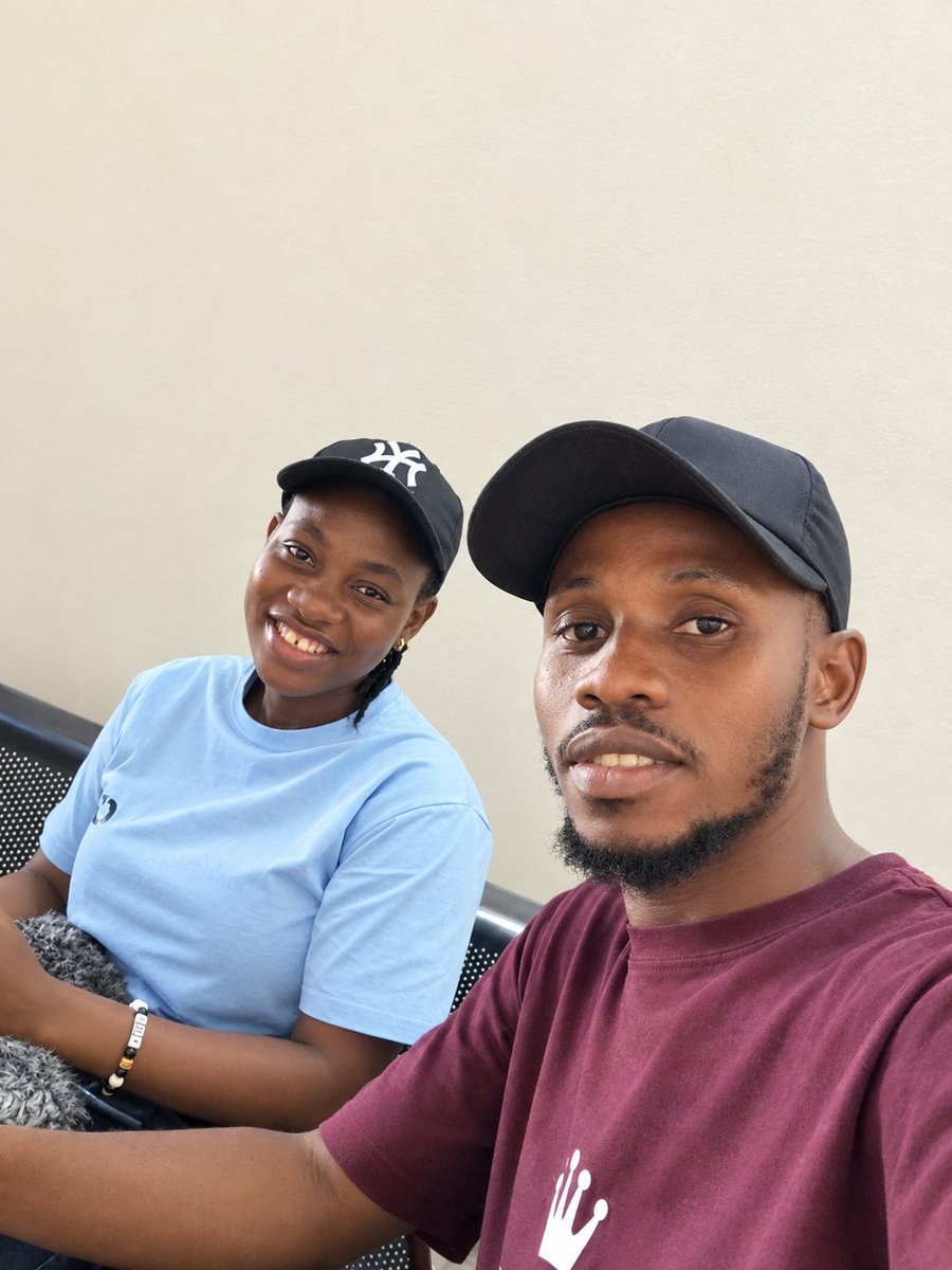 OOduuna's tweet photo. Who rocked the cap better between me and my wife? https://t.co/qo4zwgsHgl