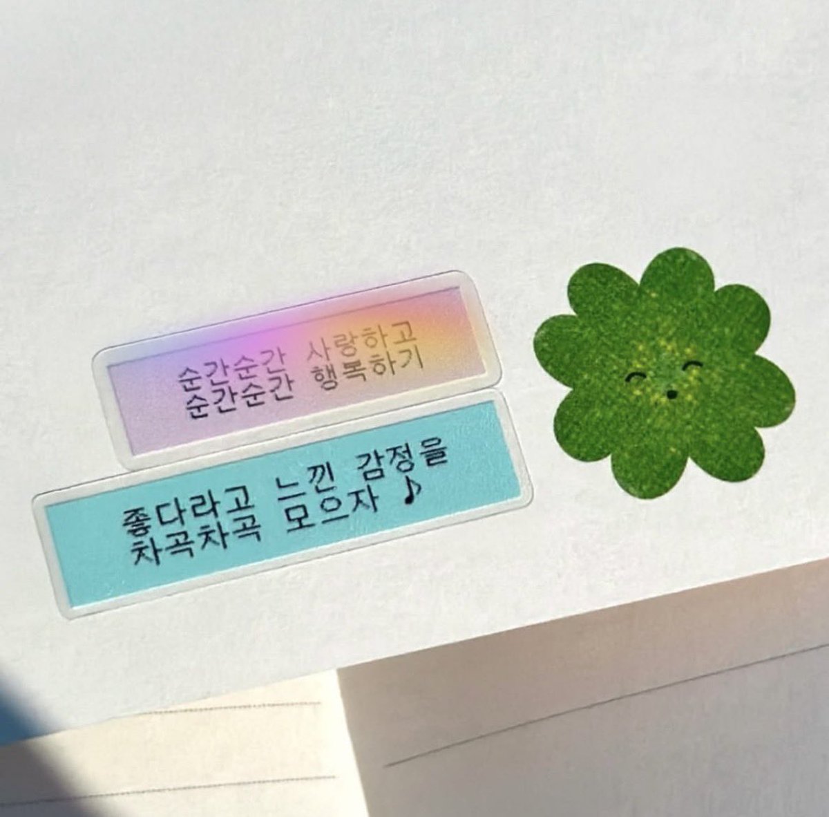 xixyol1's tweet photo. 블로그 게시글 배경으로 사용하고자 만든 타래 https://t.co/RdO1B52Sp8