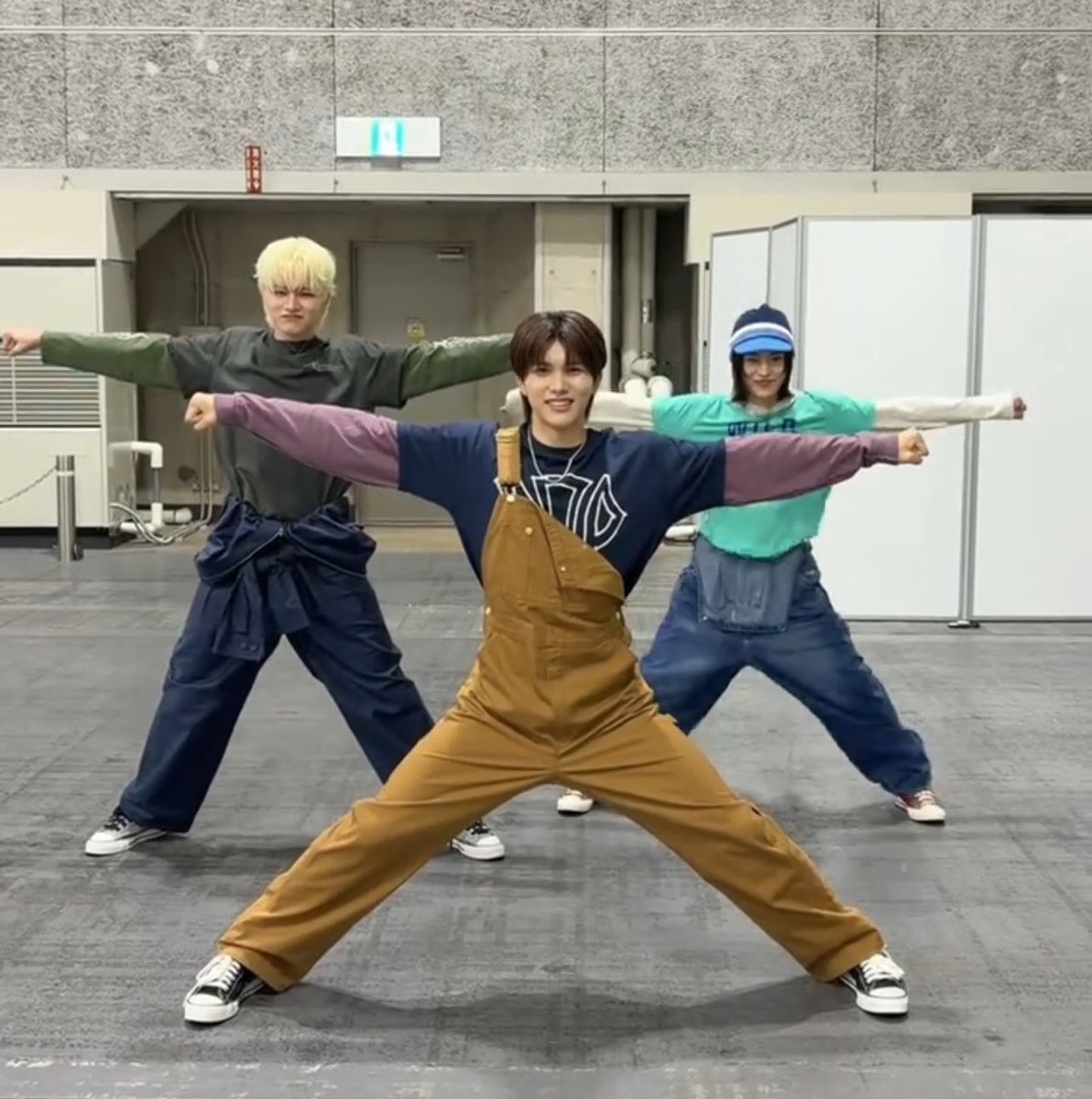 ri_l0x's tweet photo. 全然まだ騒いでる😻🎶
ぷりちーーーねこちゃんｽﾞ💕 https://t.co/PBTnUIwjsY