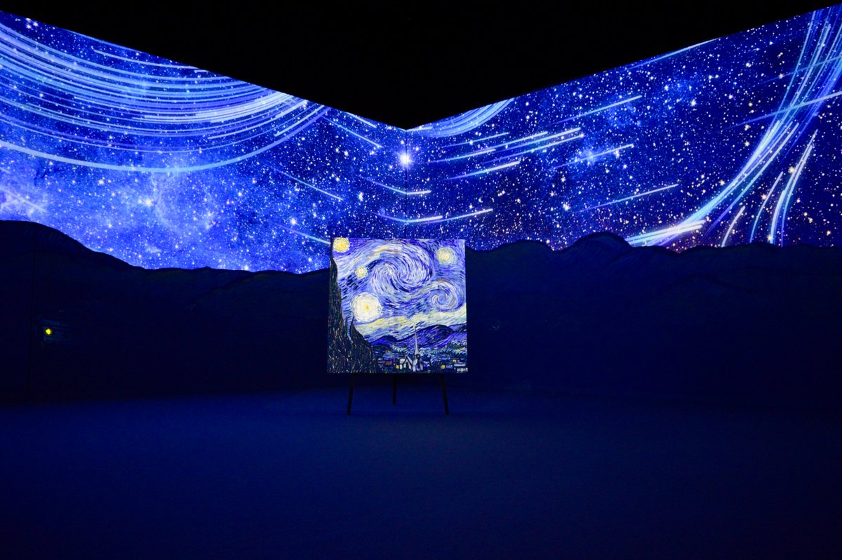 HullZurich's tweet photo. Art History trip to the Vincent van Gogh exhibition: VINCENT – Between Madness and Wonder. #hullsschoolofficial #ArtHistory #VincentVanGogh #VanGoghImmersive #ImmersiveArt #VINCENTBetweenMadnessAndWonder #VINCENTZwischenWahnUndWunder #LichthalleMAAG #Zürich https://t.co/7qggJplQNu