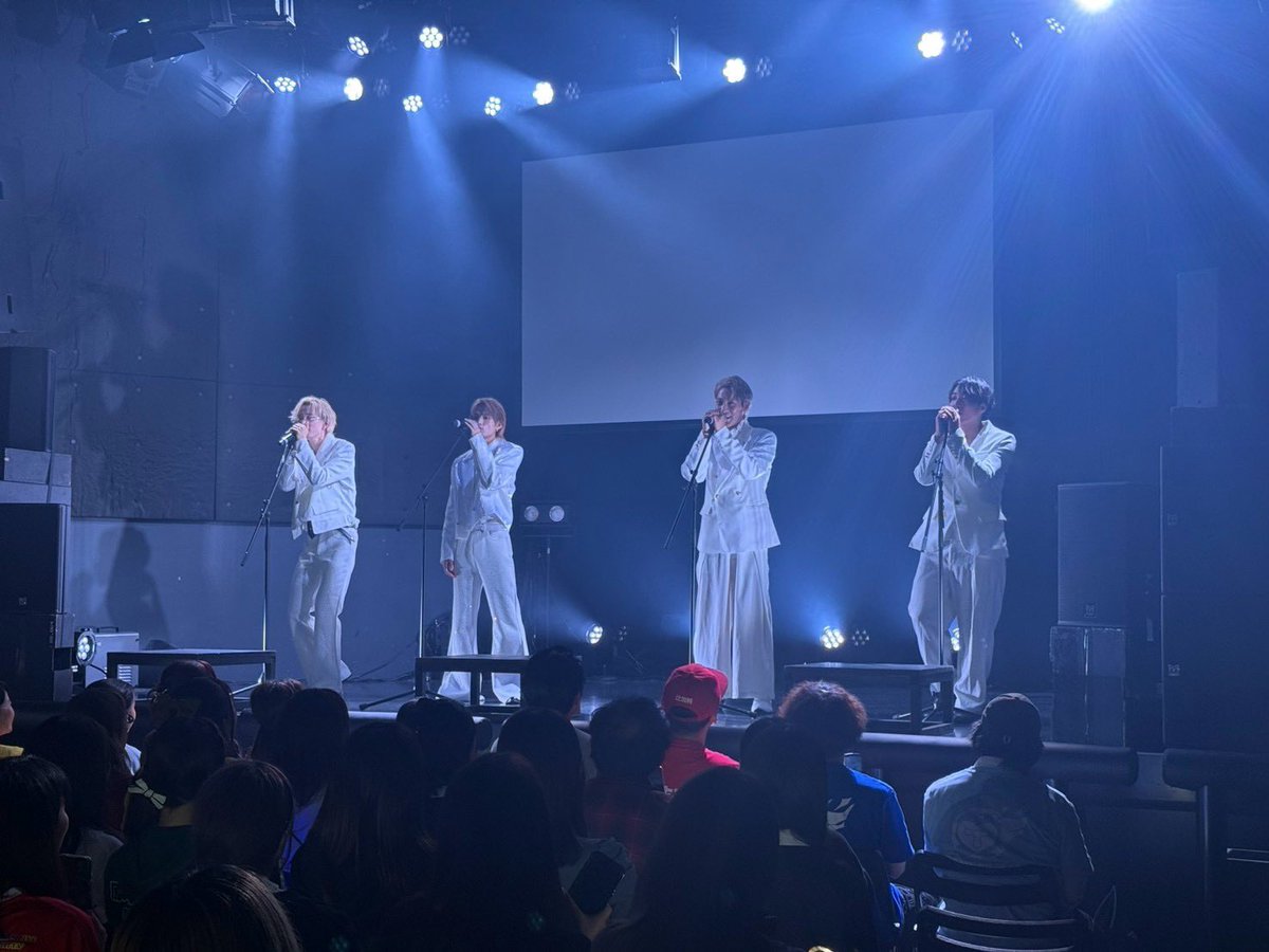 ryuta_urahara's tweet photo. 最高だった！ありがと！
みんなもJJで乾杯しよう！ https://t.co/4IuwTSltGb