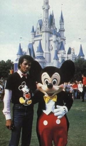 mjshqz's tweet photo. my sweetie i’m gonna cry it’s him https://t.co/PExux5iJfb