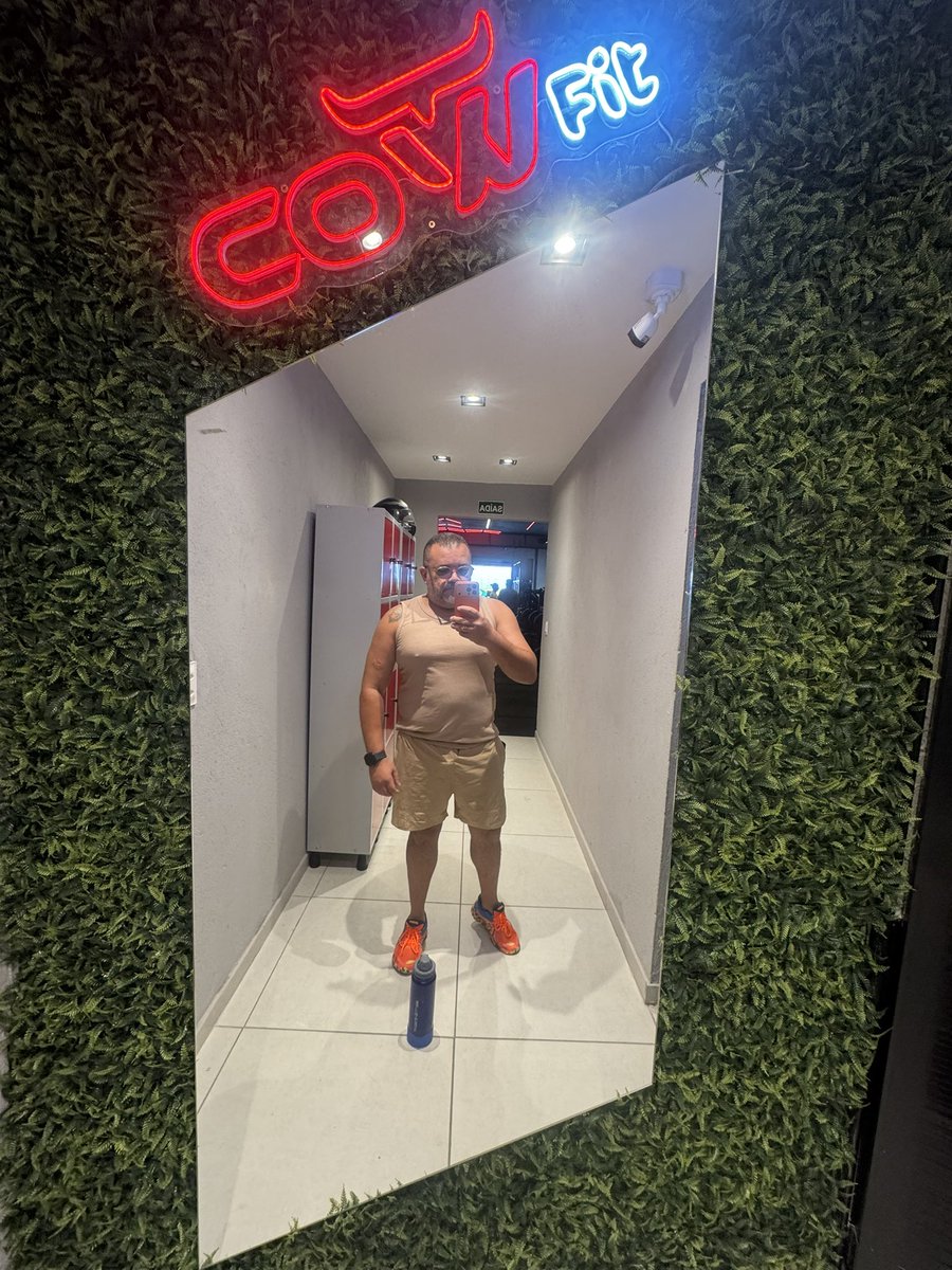 Wanderl31363653's tweet photo. Mais um dia 💙🐻🏃🏽‍♂️ https://t.co/NDEpT1wEwO