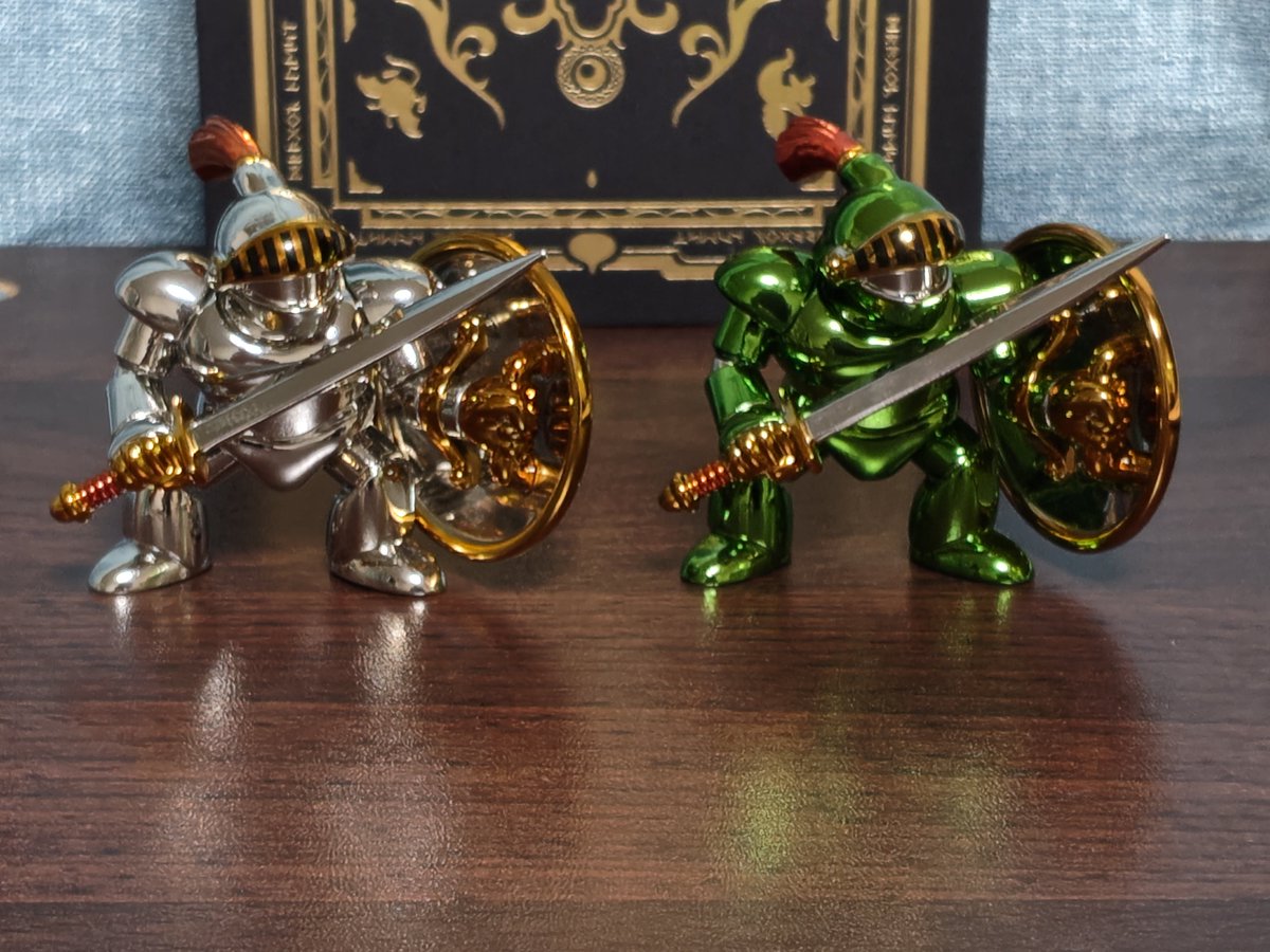 m006uh's tweet photo. 本日、秋葉原あみあみでさまようよろいとピサロナイトを購入。
Ⅴ仲間モンスターが久々増えた！
#ドラクエ 
#メタリックモンスターズギャラリー https://t.co/J0TWjw8t7q