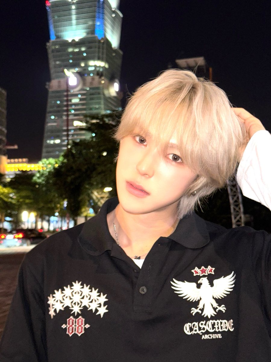 _official_DD's tweet photo. ✨✨

#DAILYDIRECTION #DD #데일리디렉션
#KIMJOOHYOUNG #김주형 https://t.co/M7r1lMdLHQ
