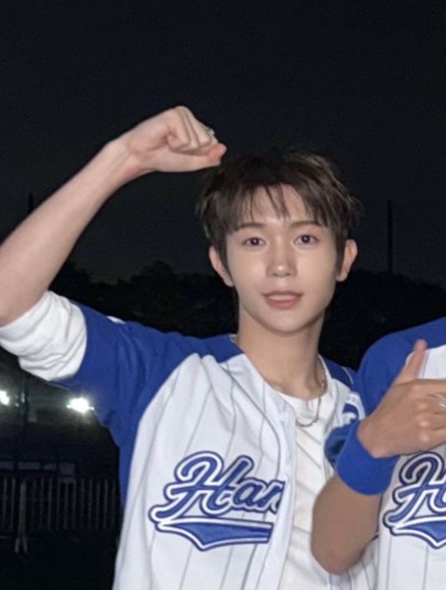 yuryo_s2's tweet photo. どこまでも可愛くて天使😭😭💖 https://t.co/53hc9AB2RW