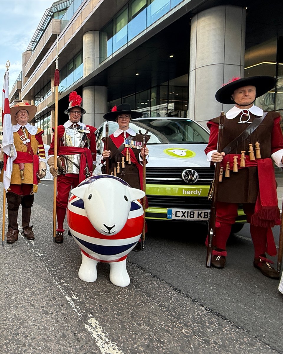 HerdyUK's tweet photo. A baa-rilliant day at the #SheepDrive 🐑
We loved bringing Herdy to London &amp; welcoming lots of new faces to the flock.
A special moment was seeing Herdy co-founder Spencer driving the sheep across the bridge!
We also welcomed broadcasting legend #GloriaHunniford to our stand! https://t.co/SrNhLyaBnQ