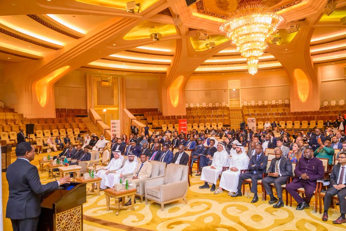 ZambiaMFAIC's tweet photo. This morning, President @HHichilema attended the #Zambia–  #UAE  Business Forum in Abu Dhabi &amp; witnessed the signing of MoU across various sectors, worth a total of USD 2.14 billion

Read more..

https://t.co/FLRNlft8Y9

#ZambiaUAERelations
#GrowZambiaAgenda https://t.co/DfweDFZ9NH