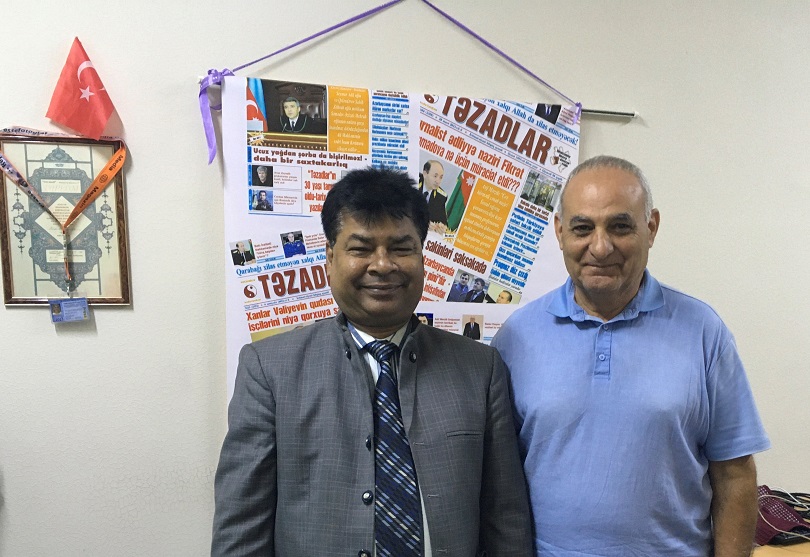 Tezadlar's tweet photo. Banqladeş Ticarət və Sənaye Palatasının direktoru &amp;#8220;Təzadlar&amp;#8221;ın qonağı oldu-FOTOLAR https://t.co/bxSjNPuRy5 https://t.co/1tr29pfR0w