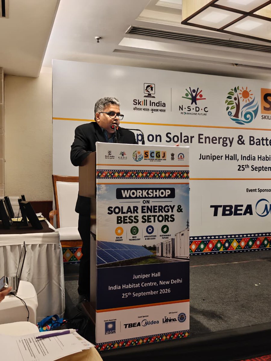 sscgreenjobs's tweet photo. At the SCGJ Workshop on Solar Energy &amp; BESS, 𝐌𝐫. 𝐌𝐨𝐡𝐚𝐧 𝐑𝐞𝐝𝐝𝐲, General Manager, NSDC, shared insights on India’s skilling ecosystem, industry participation &amp; emerging workforce opportunities. https://t.co/8RFMjAlKEH
