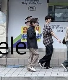 POPCORNBOBO323's tweet photo. There is  fan also spotted six members of NCT DREAM in Mukho Donghae Gangwon ~! https://t.co/bSrU9T8DMj