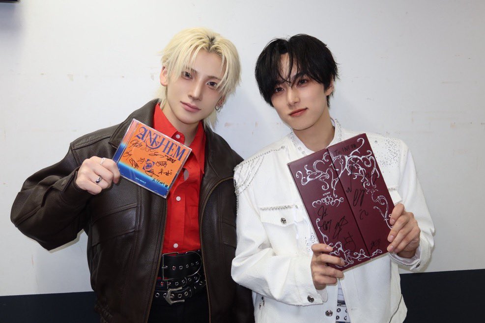 hi5236's tweet photo. 10年前、α-X'sで一緒だった2人が
INIと&amp;TEAMでそれぞれ活躍して
時々再開して笑い合えるって良いよね🙂‍↕️

大きくなったんだねぇ
特にYUMA😂

ヴジュ良き🥹🧡 https://t.co/nfpgXLLMku