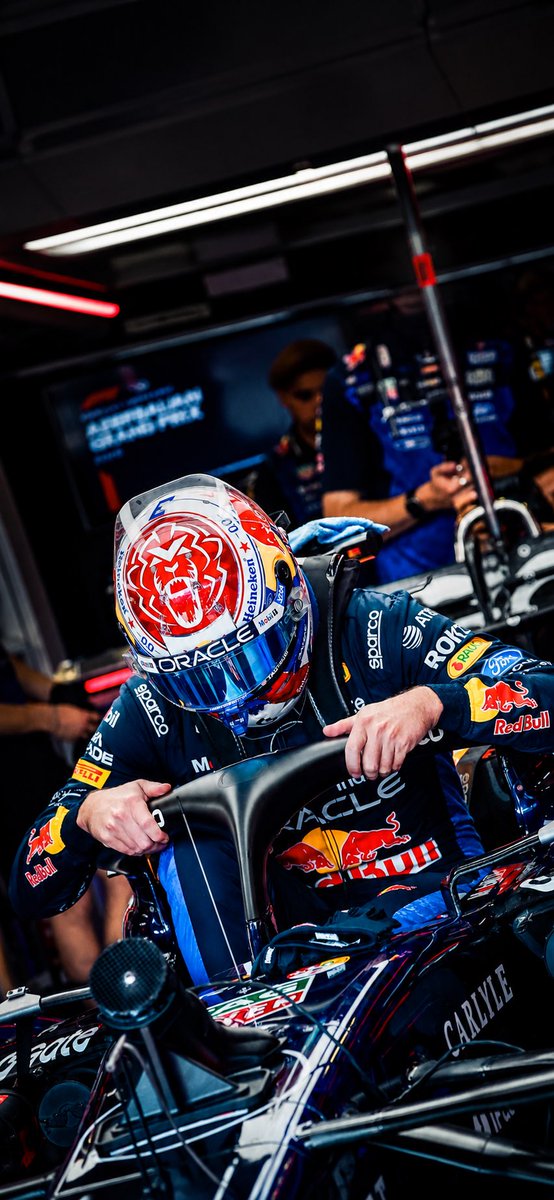 F1WallGridbox's tweet photo. #Wallpapers
 └📂 #Formula1 
      └📂 #AzerbaijanGP 🇦🇿
           └📂 #MaxVerstappen     

F1 Red Bull Max Verstappen Azerbaijan GP Baku Wallpaper https://t.co/OuRwOLAVIL