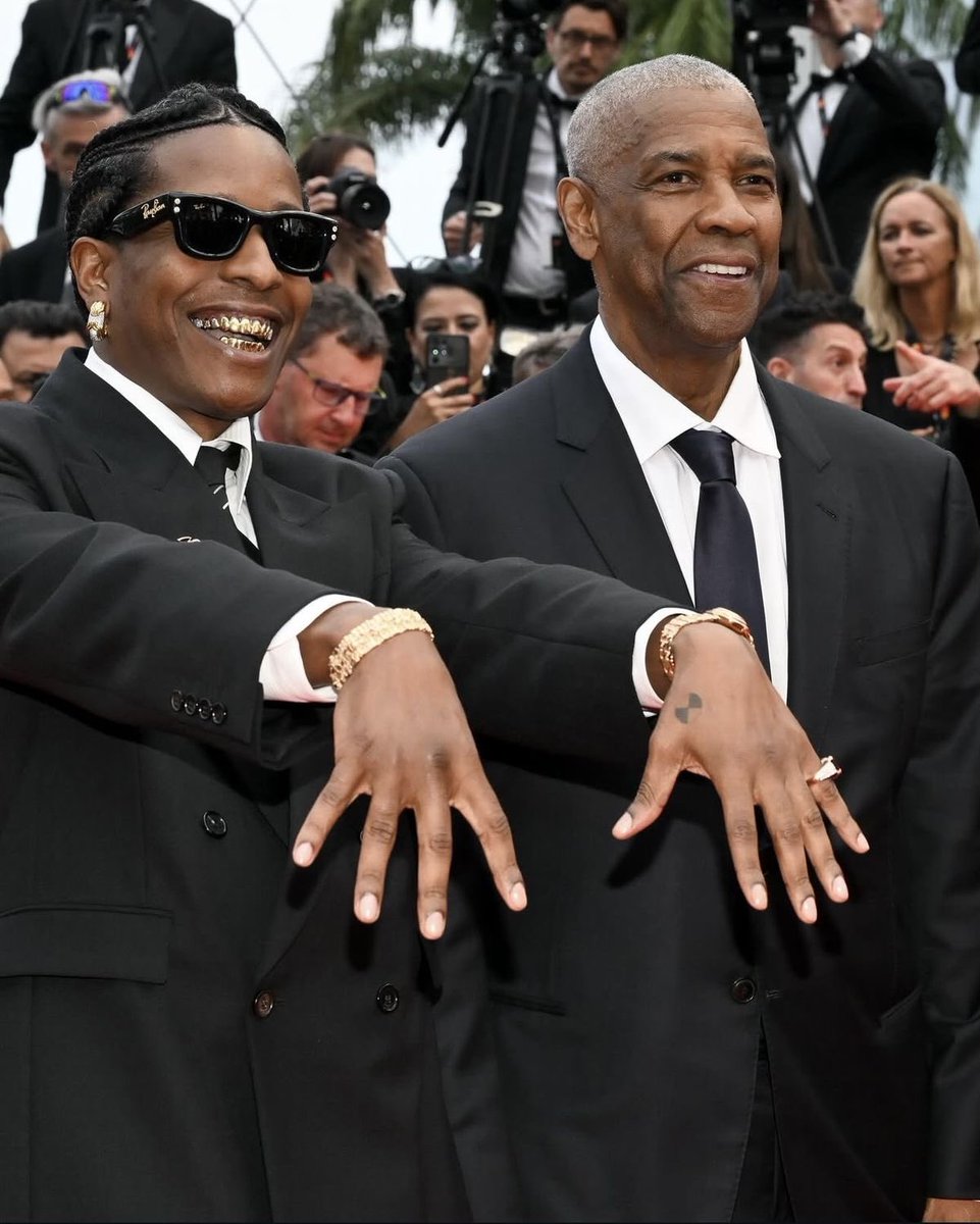 sa10nee's tweet photo. No way I’m just finding out that Denzel Washington is Asap Rocky dad.😱 https://t.co/1rnoLqB9Ow