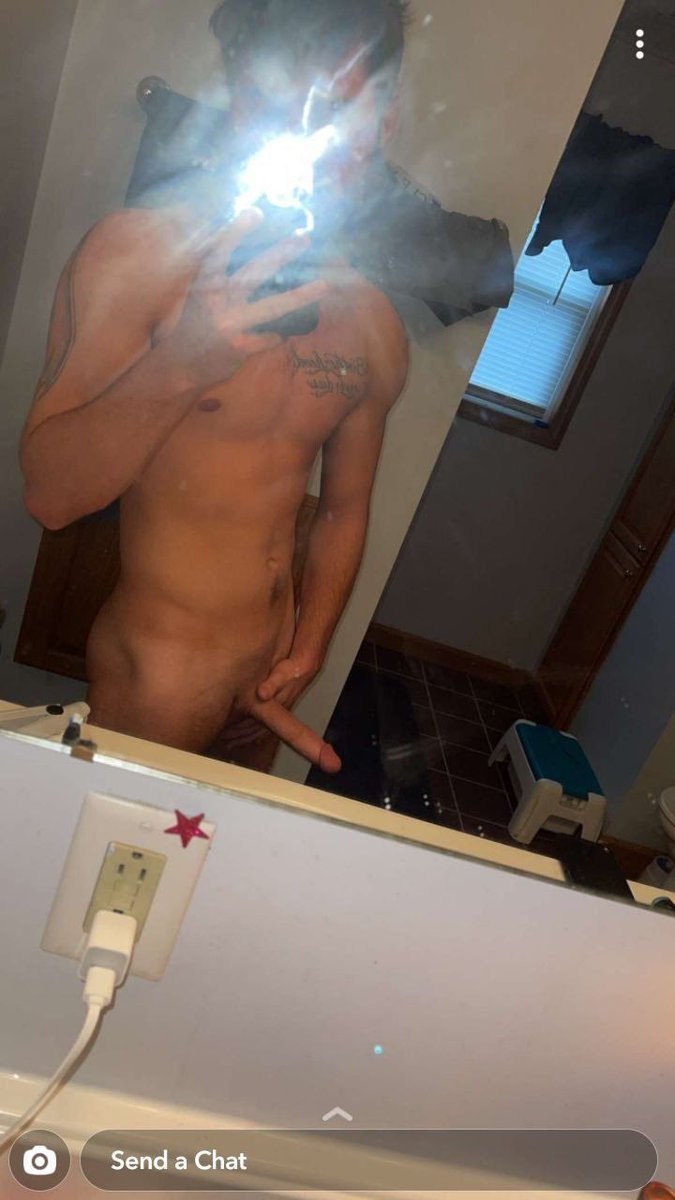 Emada58134's tweet photo. Expose this “straight boy” and his hot friend Paul
His TG is @Mmmyes2020
#Straightbaited #straightfriends #nudes #naked https://t.co/b0Lg2dfNro