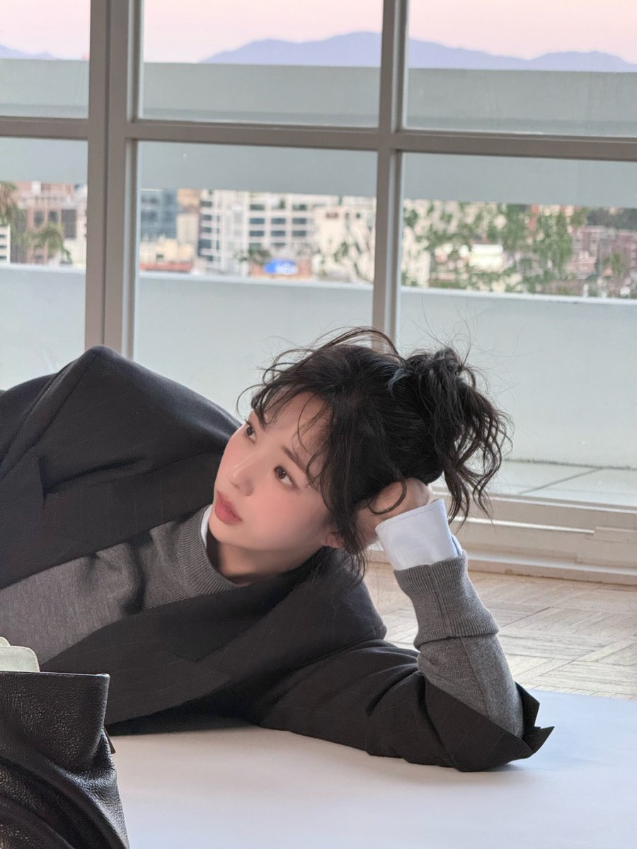 kcyskb's tweet photo. 비하인드 영상 좀 줘! 영광오빠 어떤 자세야? https://t.co/Ajnrz5eG8v