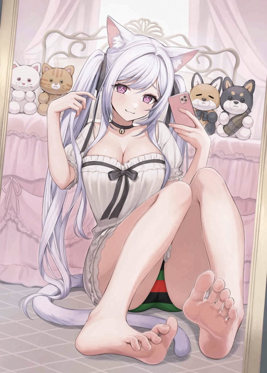 KumiCatGirl's tweet photo. Whitebois, get on your knees. ๐
These feet belong to Master now, but youโre still allowed to worship them.
Sniff, kiss, and thank me while he uses the rest of me.
#bnwo #blacked #snowbunny #bbc #2dfd https://t.co/rk3DStO6ir