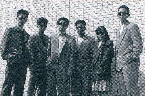 zoezoeta's tweet photo. 皆さん各々の「新世界楽曲雑技団」への思い入れがあるんだなぁ🥲

途中から入った私が偉そうに語るのもおこがましいけど、逆に今や語る人が少なくなって来たので、まだ現役でSNKサウンドに在籍してる者の使命と思って諸先輩方に代わり語ってます。ご容赦を。

偉大な先輩方の数々の功績に感謝🙏 https://t.co/zFOS7XKZzR
