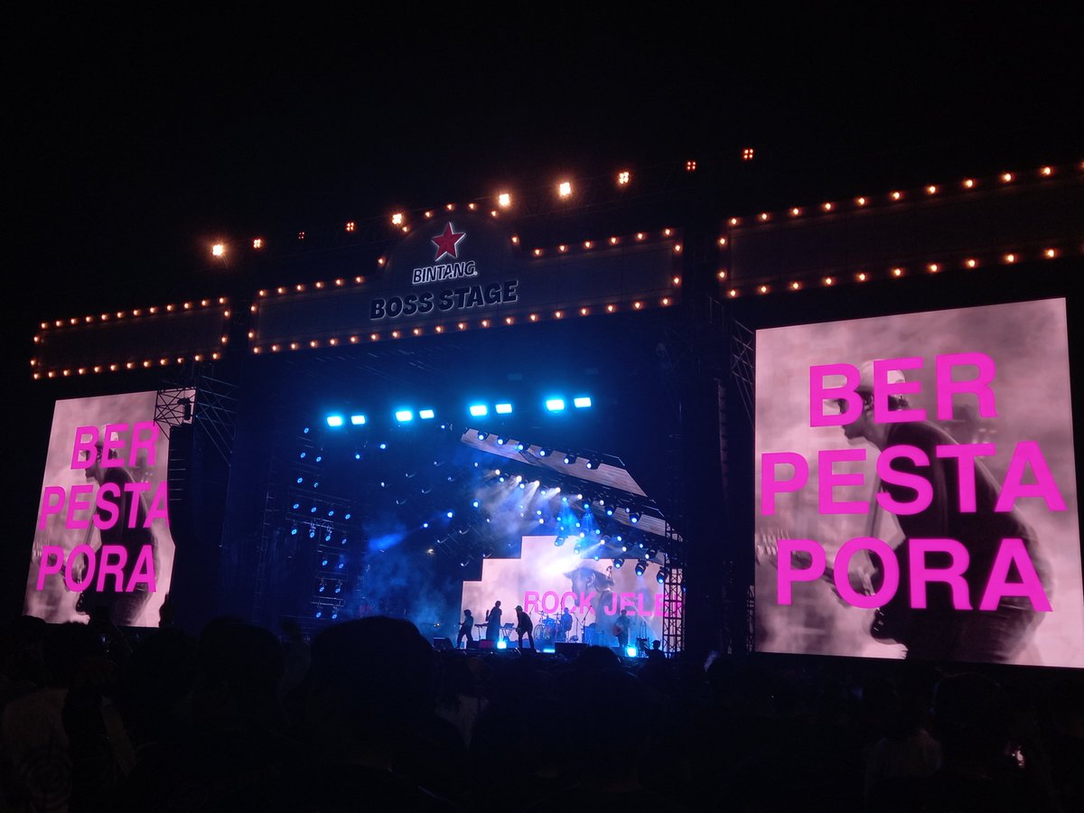 Morienndum's tweet photo. FESTIVALIST BERPESTAPORRRAAAAA!!!!!!! https://t.co/BJVJrrlWsT
