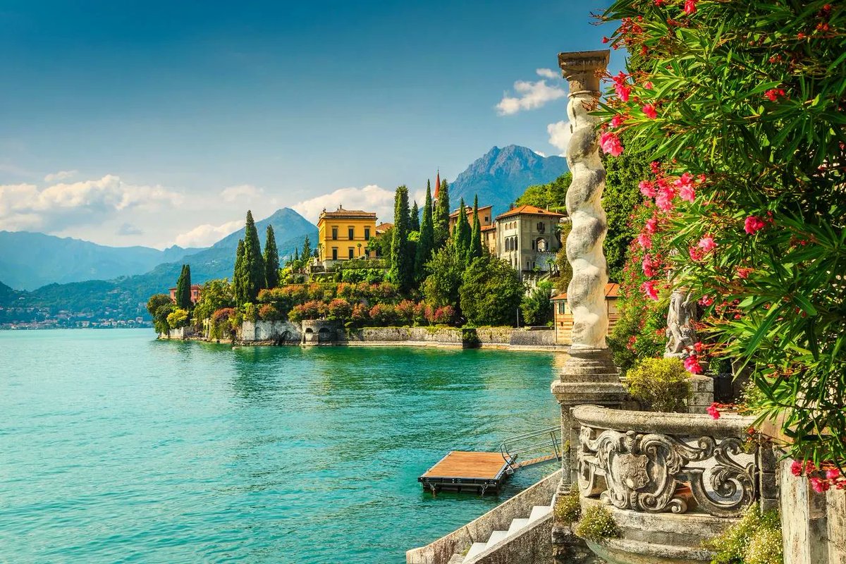 mrstartups's tweet photo. 🏡 Your own HOME ON LAKE COMO 🇮🇹 for €85K?!  

 Tourists are paying up to €300/night to stay in places like this.  

✨ Add beautiful photos 
🛋️ Give the interior a stylish upgrade 
📸 Market it properly 

And in around 3 years of rentals… the house could practically pay for itself. Would you do it? 

👀 I found it here 🔽