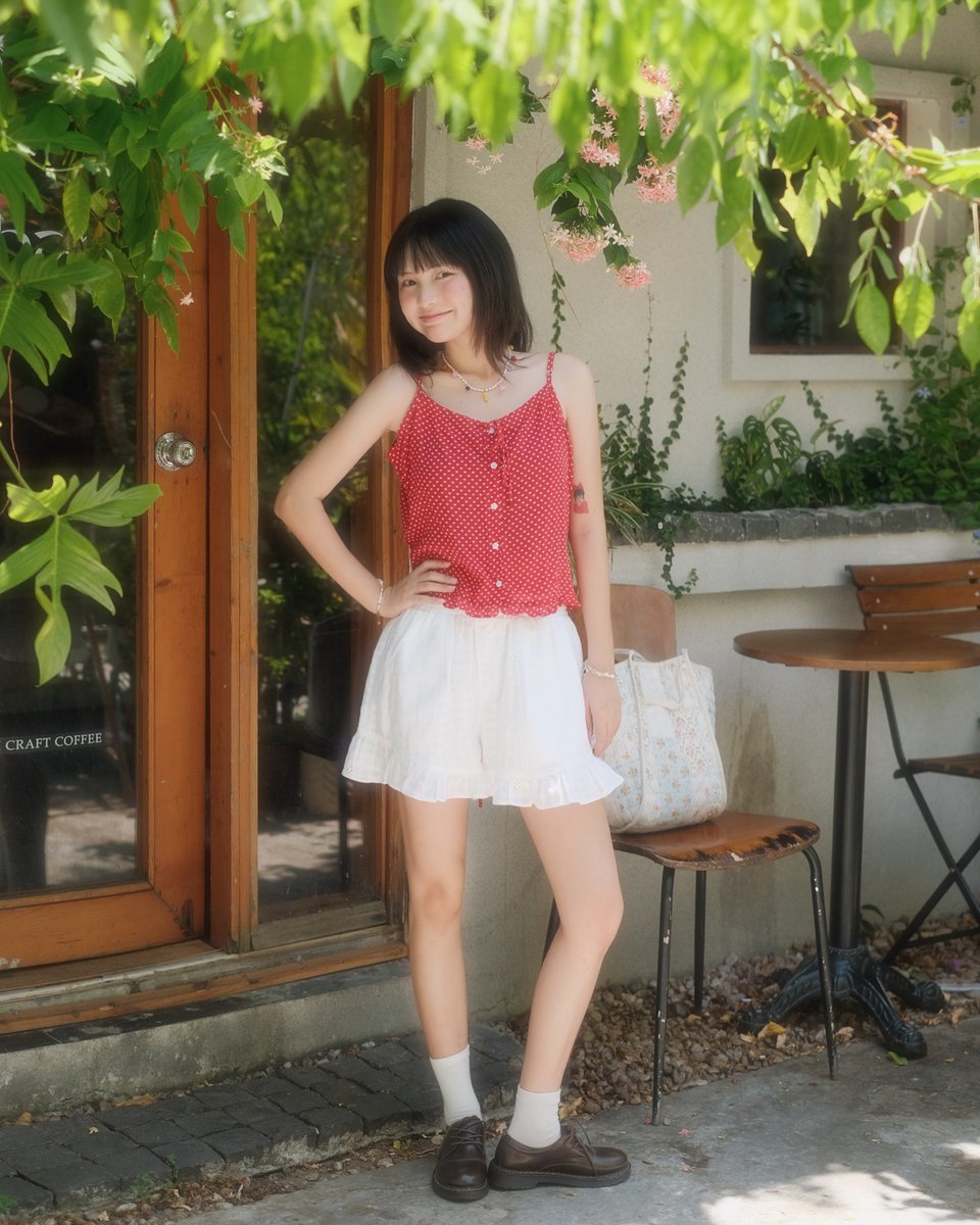 amorimmichelly5's tweet photo. 週末は家でゆっくり派ですか、それとも外に出かける派ですか。みんなはどう感じる？ ✨
YrsX https://t.co/vc9f9ICH1d