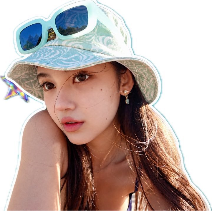 hourlydaniellee's tweet photo. she is so breathtaking ♡ https://t.co/qyFK9lOEAD