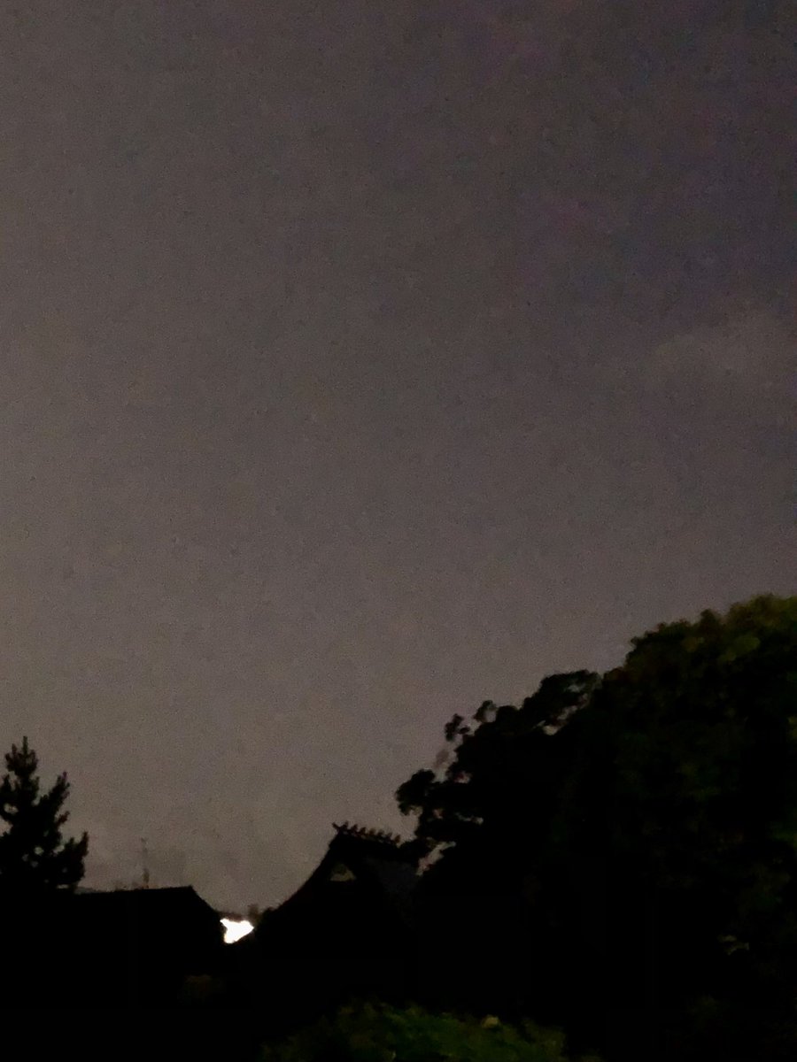 hata_mori's tweet photo. 今日の夜空
#イマソラ #ヨソラ https://t.co/CbqF0wsiax