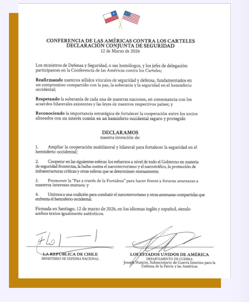 hernan_sr's tweet photo. 🚨URGENTE/ EL CANCILLER PÉREZ LE MINTIÓ A TODO CHILE 

Chile SI firmó el escudo de las americas, no fue el, tampoco Kast, mandaron a firmar al ministro de defensa Barros, al otro día de que asumiera Kast. 

El mismo embajador de EEUU, Judd lo publicó en un tweet, salió
en la prensa y la misma página oficial del gobierno de Estados Unidos lo tiene publicado. 

Al gobierno de Kast volvió a quedar en evidencia, son todos mentirosos. 

#Venegas #Interpelacion 

FUENTES:

https://t.co/MtkKEMs4gj

https://t.co/Gs0scZa6gG

 https://t.co/vrfyvdmLHl