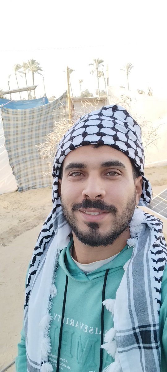 AbdallahQasem97's tweet photo. I'm Palestinian. This land is mine. 

I'm not an occupier.

If you believe me, please leave a dot. It's just a dot.

https://t.co/z39SFr4K81 https://t.co/Dx60zDkvwx