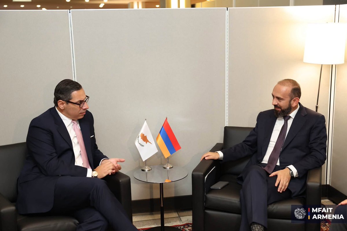 ArmEmbCyprus's tweet photo. 🗓️ September 25 | 📍 New York

🇦🇲🇨🇾 Foreign Ministers Ararat Mirzoyan and Constantinos Kombos discussed strengthening Armenia–Cyprus cooperation, with a focus on high-tech, trade, tourism, regional developments, and multilateral cooperation. https://t.co/lx4islk5Dv