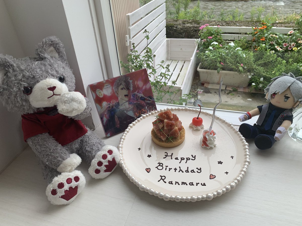 sarasa21130's tweet photo. ♥️ 𝙷𝙰𝙿𝙿𝚈 𝙱𝙸𝚁𝚃𝙷𝙳𝙰𝚈 Ranmaru.K♥️

一年に一度の大事な日
生まれてきてくれたことを感謝する日
あなたと出会えたことがわたしの一番の宝物
あなたの音楽への純粋で真っ直ぐであたたかい想いが大好きです
あなたの進む音楽の道がいつまでも眩いものでありますように

#utapri_ranmaru_BD2026 https://t.co/iSFUIUS7nn