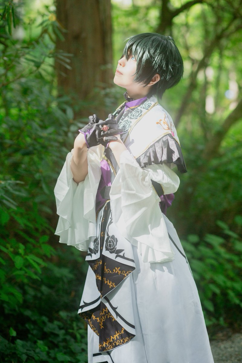 aji_tama_encos's tweet photo. cos┊︎enst  影片みか

       Acanthe

photo @10yamada__Rin__ 
location
蓼科高原バラクライングリッシュガーデン
※特別な許可を得て撮影  #すわコス部 https://t.co/EkLg3UpRdR