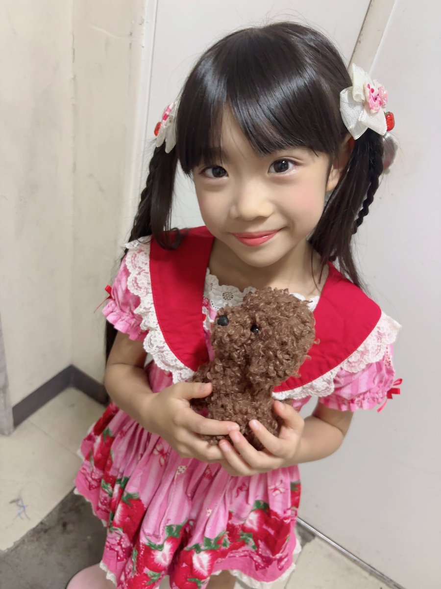 tottoko86tarou2's tweet photo. 今日も安定のトップバッターがんばりました！
8歳ラストLIVEどうでしたか？
明日はついにレコーディングです✨
CDのご予約たくさんでとっても嬉しいです😭💕生産枚数予定より増やすことになりそう😆
東京での生誕祭もがんばるぞー‼️ https://t.co/GY6L5ATmqY