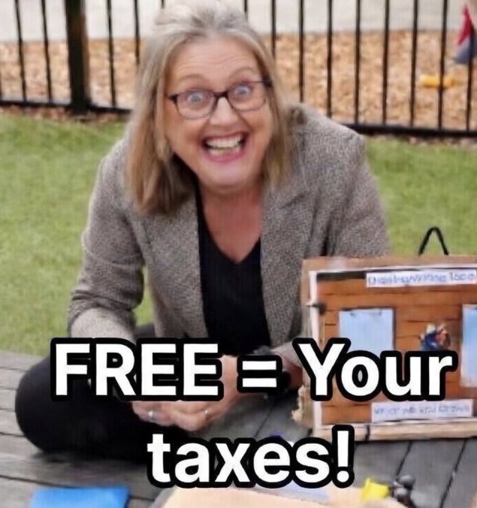 B3ckrs's tweet photo. @BenCarrollMP Labor-Greens OUT! #Springst #vicvotes https://t.co/g0BcbWWfrJ