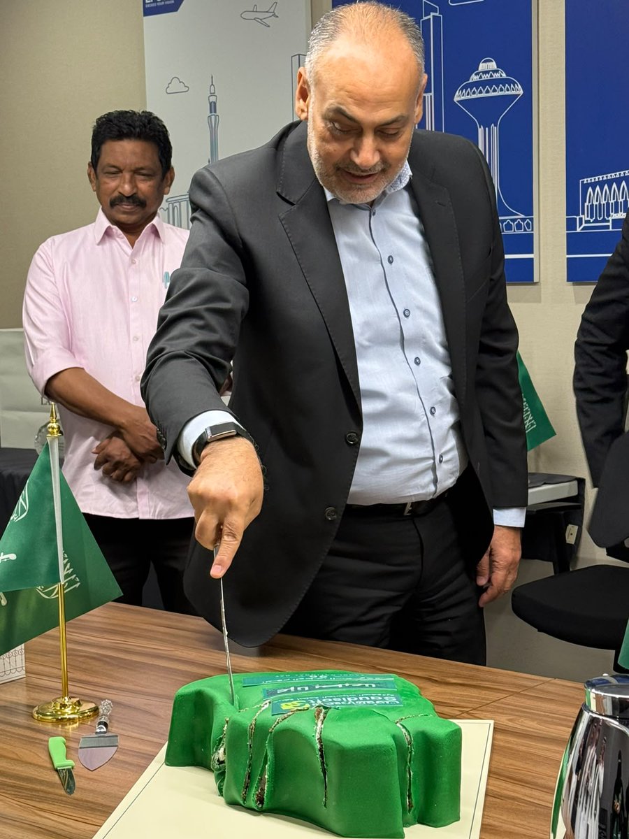 Saudisoft's tweet photo. Celebrating Saudi National Day from our Riyadh office 🇸🇦
Proud to be part of Saudi Arabia’s journey of progress and innovation.

نحتفل باليوم الوطني السعودي من مكتبنا في الرياض 🇸🇦
فخورون بكوننا جزءًا من مسيرة المملكة نحو التقدم والابتكار. https://t.co/vR58Mf9AL2