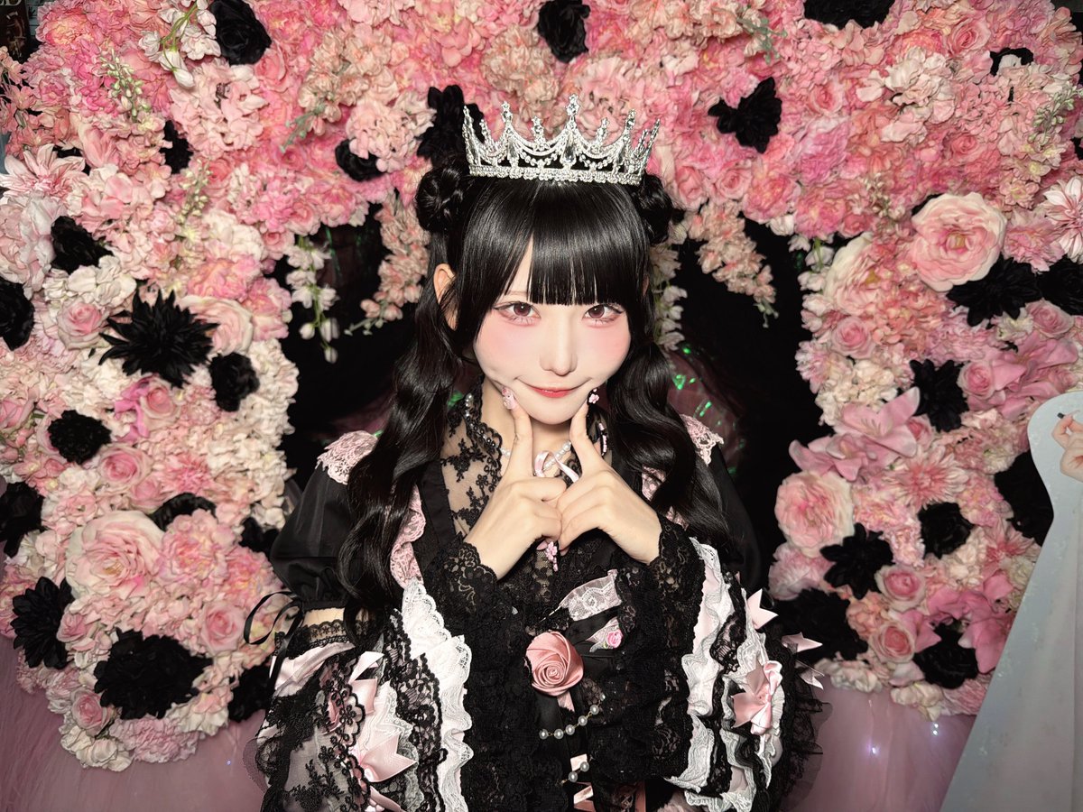 AZATOY_momoka's tweet photo. 傷ついた数だけ可愛くなるお姫様。 https://t.co/ti5zBxN5ja