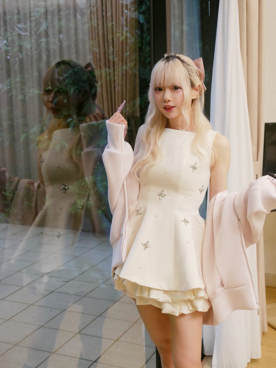 nisteitoku's tweet photo. モデル:#藍川さゆ.👼🎀さん
2026/6/27(土) グラヴィティ撮影会・藍川さゆ. 7部 @ studio mon 下北沢スタジオ
#アイドル #かわいい #stylish #私服 #セットアップ #Darich㌠ #アウター #snidel㌠ #デカリボン #ROJITA㌠ #ポートレート #撮影会 #個撮 #映り込み
#掲載許可確認済み #無断転載禁止 https://t.co/zUe5TGLlzj