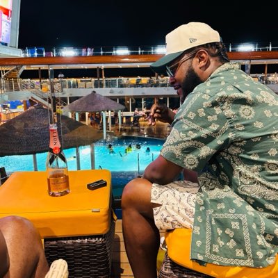 trendyk318's tweet photo. #NewProfilePic https://t.co/rZP6PrTcm3