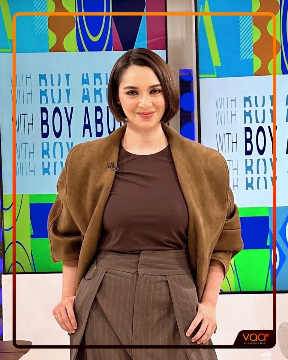 VivaArtists_'s tweet photo. LOOK: Ryza Cenon on Fast Talk with Boy Abunda 🧡
Watch the full episode on GMA Network's YT channel. ✨
#FastTalkWithBoyAbunda #RyzaCenon #VAA https://t.co/VpMhrbmTGw