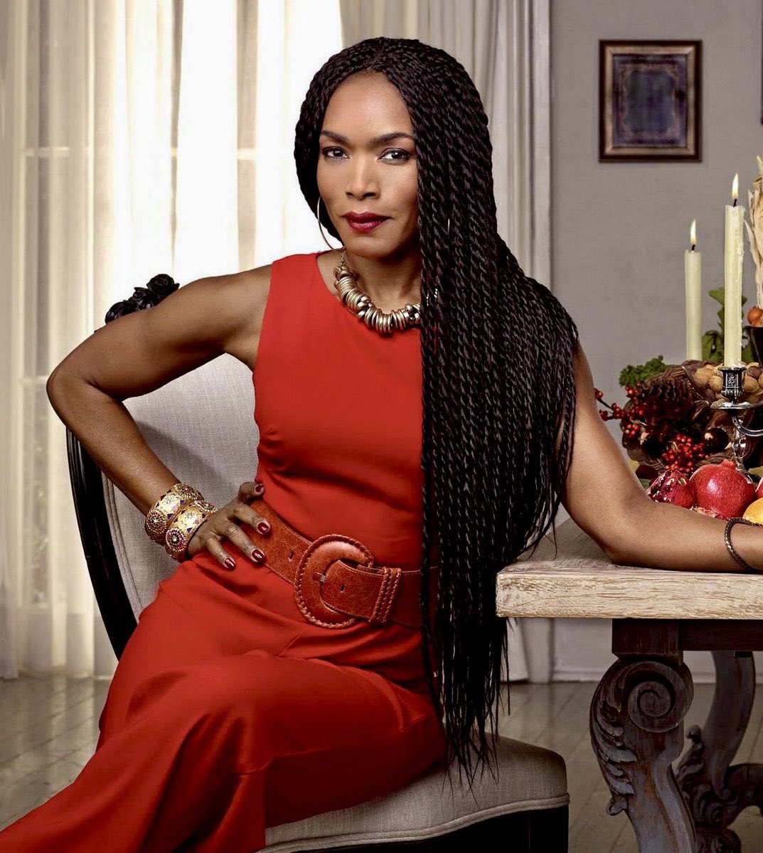 AHSZone's tweet photo. Angela Bassett revealed that Marie Laveau is her favorite character she’s ever played! https://t.co/pn7ED0iCqi