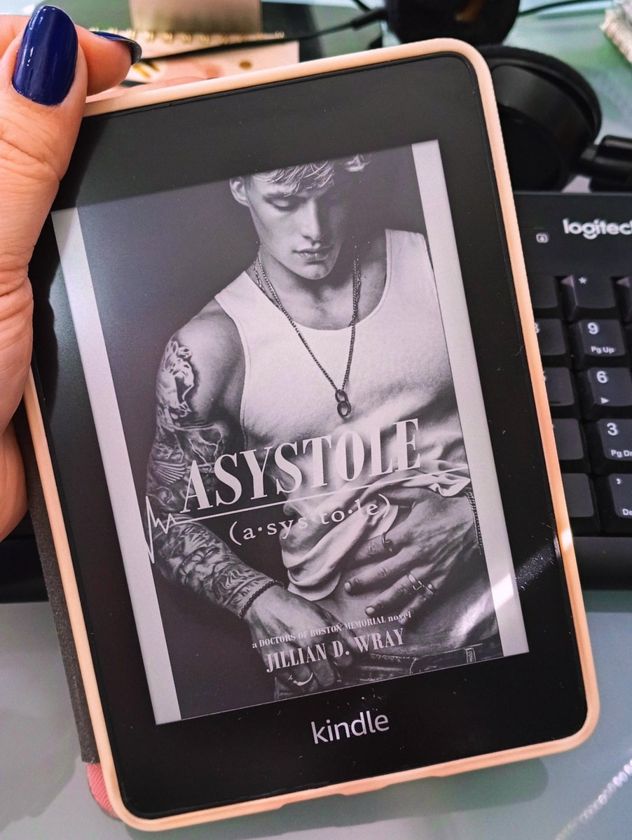 sluckleykinard's tweet photo. 61. Asystole 
by Jillian D. Wray

⭐⭐⭐.5 https://t.co/dBeFuXxVtZ