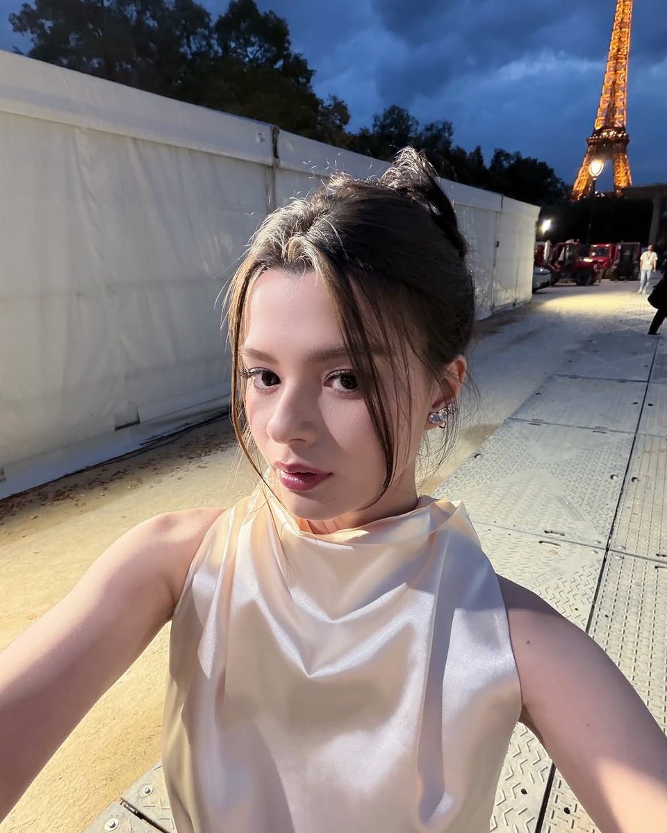 freen__brainrot's tweet photo. sooo proud of you pretty!!!🥹🫶🏻

#LeDefileLOrealParis2026xBecky 
#beckysangels https://t.co/mIQkWTseNv