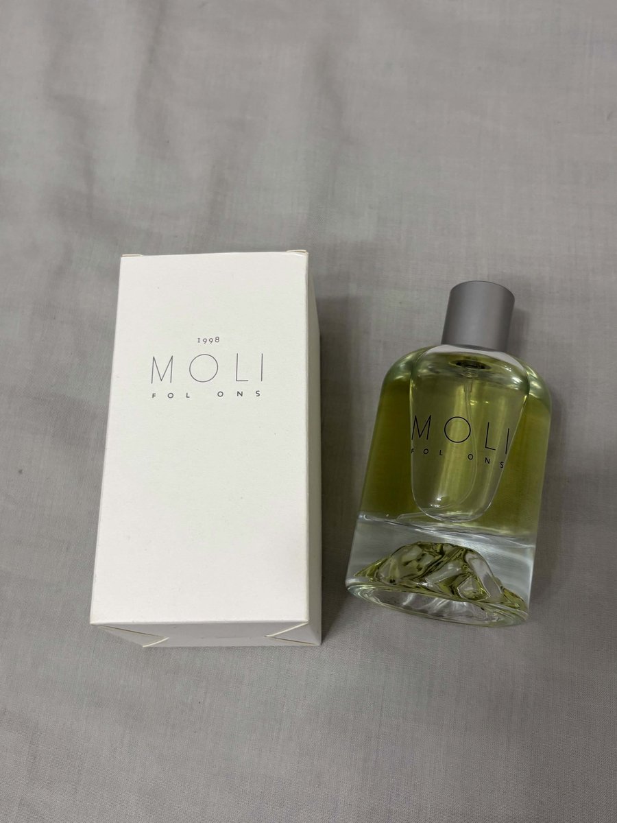 capyblues's tweet photo. wts lfb ic ph

PERFUMES (1/2)
- can tingi
- alt for details
- payo only!

ck calvin klein issy cosmetics scent of familiarity moli taiwan https://t.co/l6msUIRW5N
