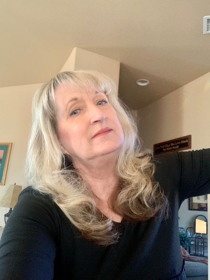 _catechumen's tweet photo. Hello can we chat? https://t.co/YZfIiveA40