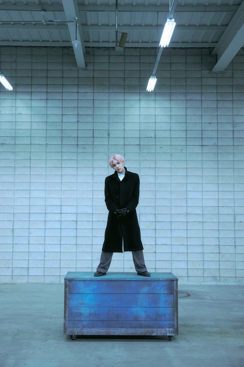 MODYSSEYWORLD's tweet photo. MODYSSEY The 1st EP
𝟸.𝙼𝚞𝚕𝚝𝚒𝚝𝚞𝚍𝚎: 𝙷𝚘𝚠 𝚆𝚎 𝙱𝚕𝚘𝚘𝚖

Concept Photo 2 : 𝚂𝚃𝙸𝙻𝙻 𝚂𝙰𝙸𝙻𝙸𝙽𝙶
#SUREN #수런

➤ 2026.10.12 6PM (KST)

#MODYSSEY #모디세이
#Multitude #HowWeBloom https://t.co/gtegkFjVIz