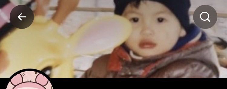 _3ezrq's tweet photo. この幼少期の写真お気に入りすぎてヘッダー？って言うのか知らんけどここの写真これにした‼️⬇️可愛すぎゆ。😩😩 https://t.co/DFY8u94L2M
