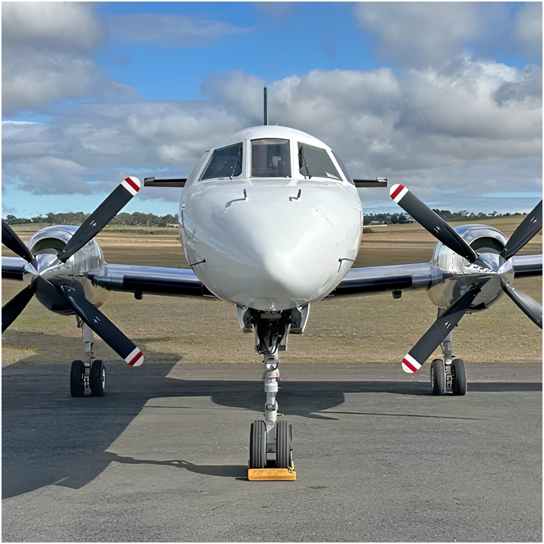 Controller's tweet photo. 1994 FAIRCHILD METRO 23

34,455.8 TT | 38,835 Cycles | Dual Honeywell TPE 331-12UHR-701G | McCauley 4-Blade Props | Dual Garmin GTN 650s | GTX330ES ADS-B | TCAS II | Honeywell EGPWS | Avidyne EX500 MFD | 19 Seats

https://t.co/JklkxU4q7K

#Controller #FairchildMetro23 #Metro23 https://t.co/9Hnsl3nY2s