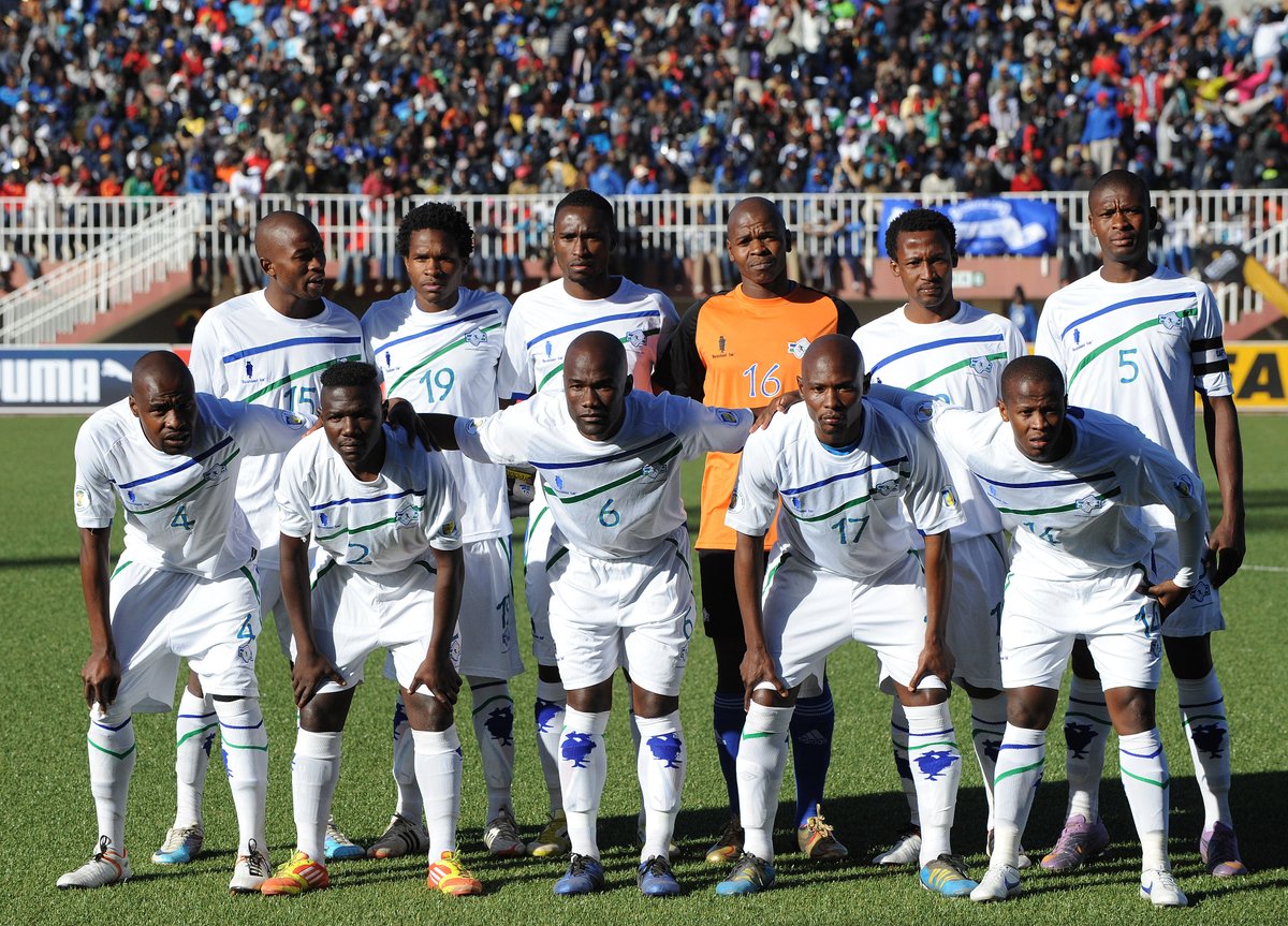 Soccer_Laduma's tweet photo. Lesotho take on Morocco in their 2027 AFCON qualifiers at the Toyota Stadium this afternoon 🇱🇸 | 🇲🇦

Coach Mohamed Wahbi reiterated the importance for his team to adapt, which raises a question around the venue. 🏟️

Did Lesotho pick the venue because it is in close proximity to them, or was it to place the Atlas Lions at a disadvantage❓
